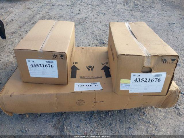 Toyota Camry Se Image 11