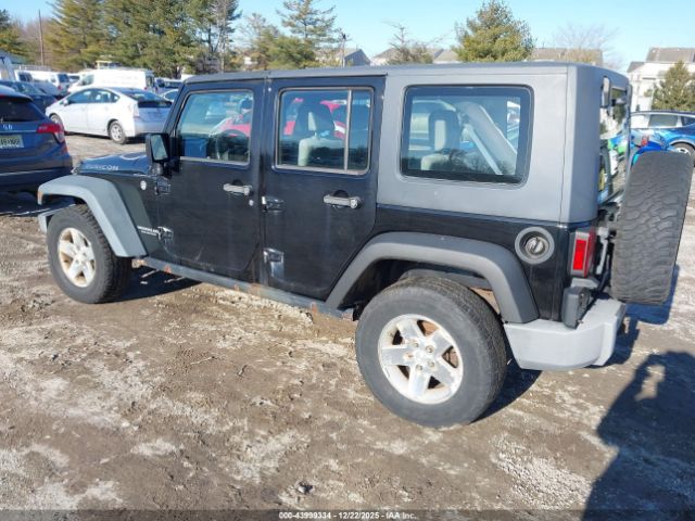 Jeep Wrangler Unlimited Rubicon Image 8