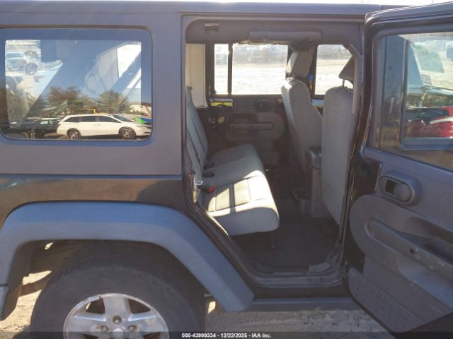 Jeep Wrangler Unlimited Rubicon Image 11