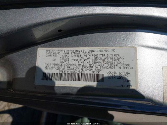 Toyota Tundra Sr5 V8 Image 12