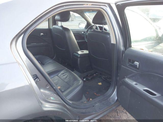 Ford Fusion Sel Image 4