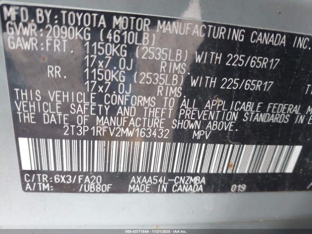 Toyota RAV4 Xle Image 11