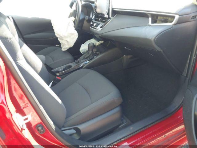 Toyota Corolla Le Image 10