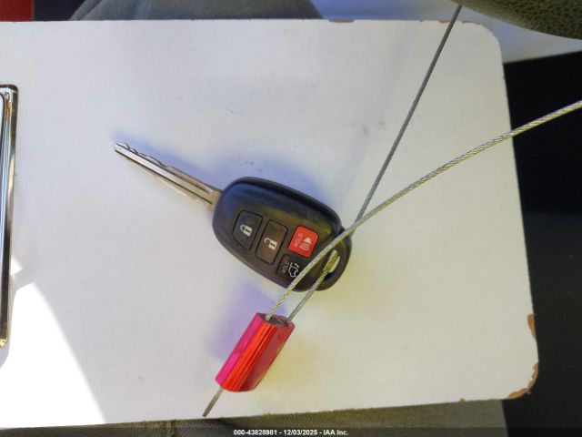 Toyota Corolla Le Image 5