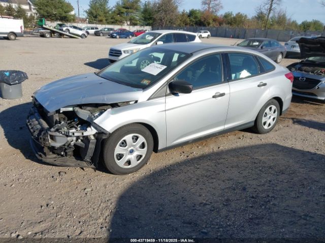 Ford Focus S Image 3