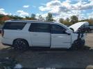 Chevrolet Suburban 4wd Rst Image 16