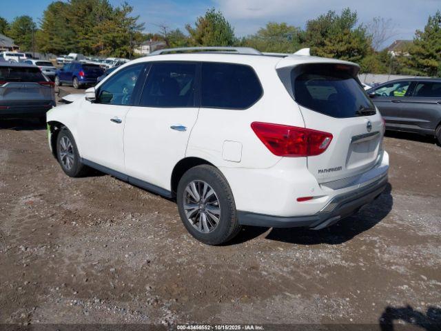 Nissan Pathfinder Sv Image 16