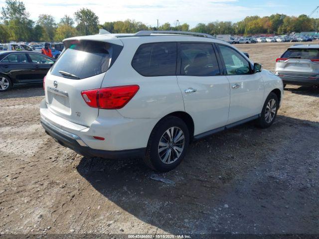 Nissan Pathfinder Sv Image 14