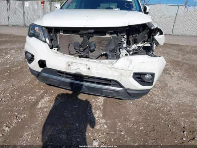 Nissan Pathfinder Sv Image 12