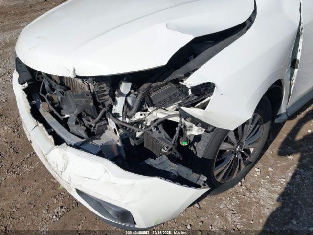 Nissan Pathfinder Sv Image 10