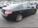 Toyota Camry Image 12