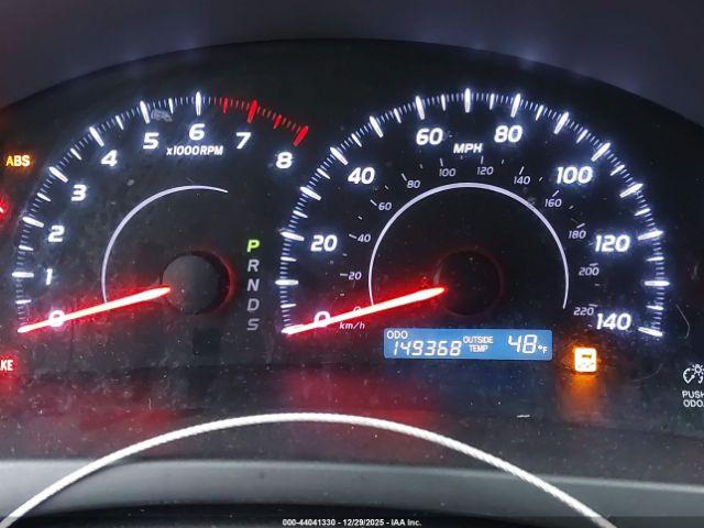 Toyota Camry Image 9