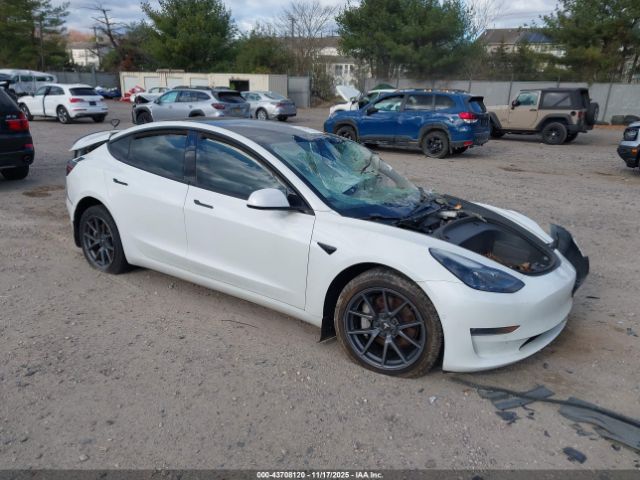 Tesla Model 3 Long Range Dual Motor All-wheel Drive Image 1