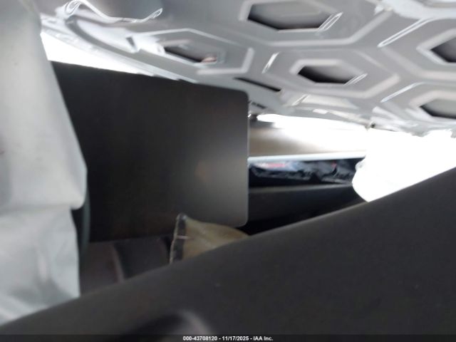 Tesla Model 3 Long Range Dual Motor All-wheel Drive Image 18