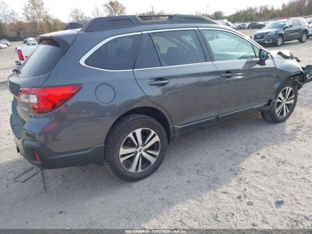 Subaru Outback 2.5i Limited Image 2
