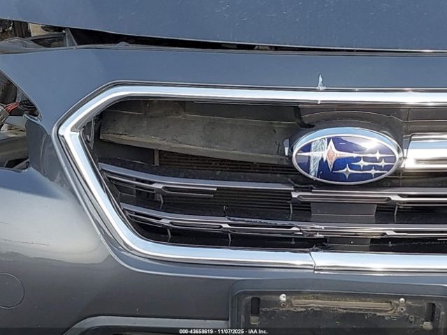 Subaru Outback 2.5i Limited Image 7