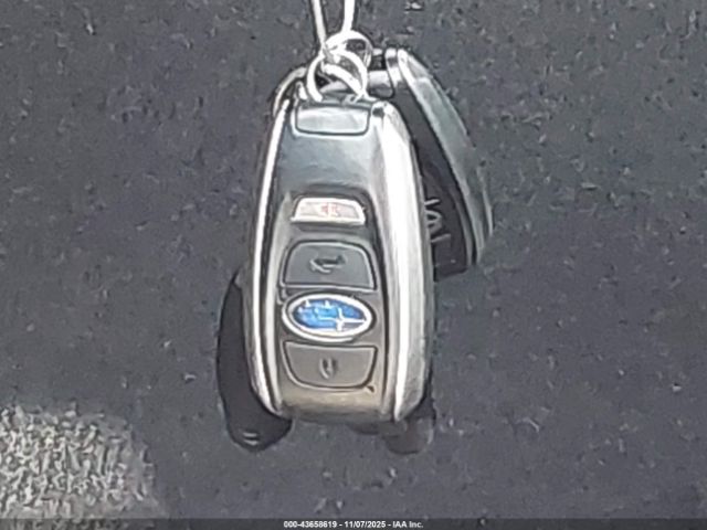 Subaru Outback 2.5i Limited Image 6