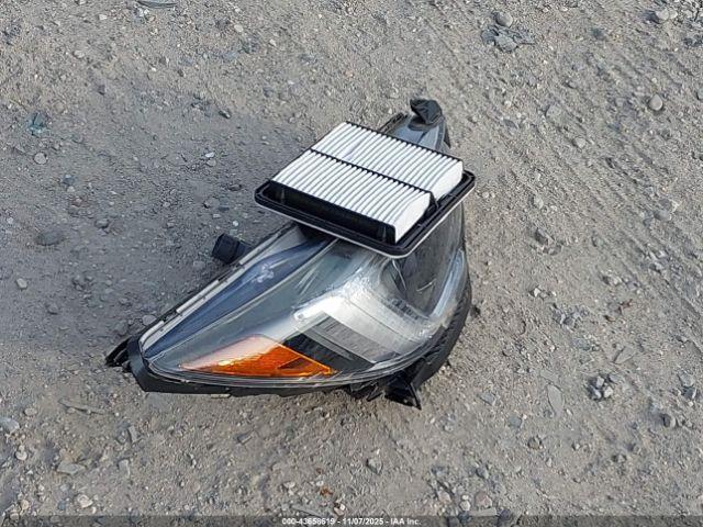 Subaru Outback 2.5i Limited Image 10