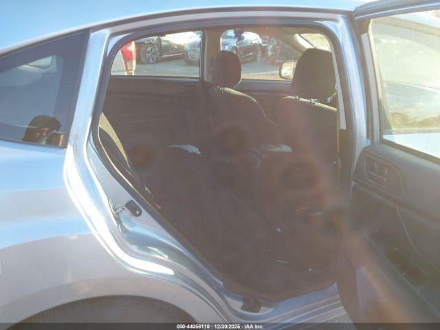 Subaru Impreza 2.0i Image 8