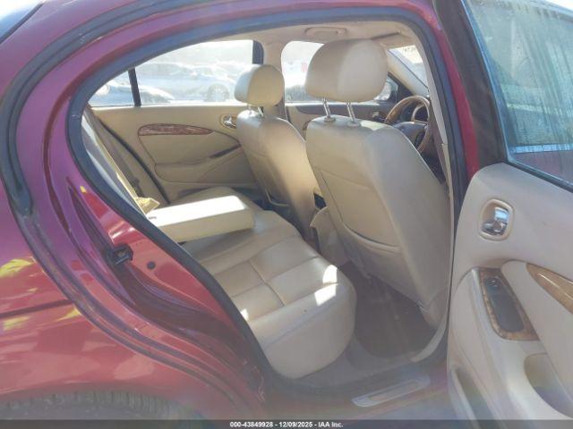 Jaguar S-Type 3.0l V6 Image 8