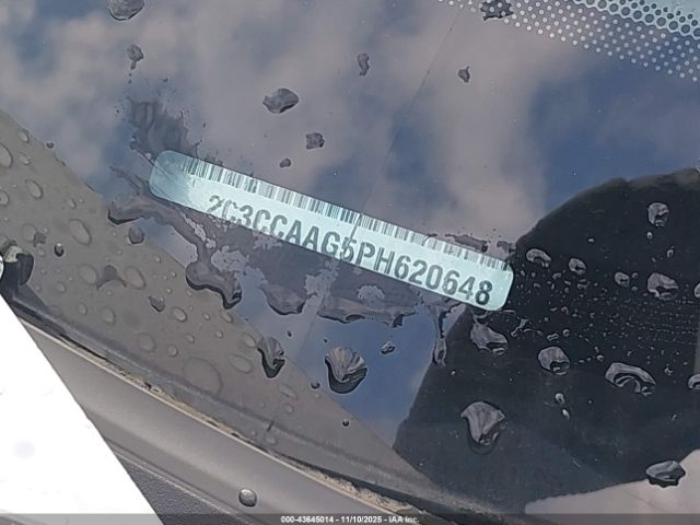 Chrysler 300 Touring Image 3