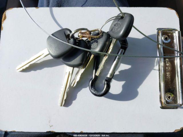 Toyota Avalon Xls Image 13