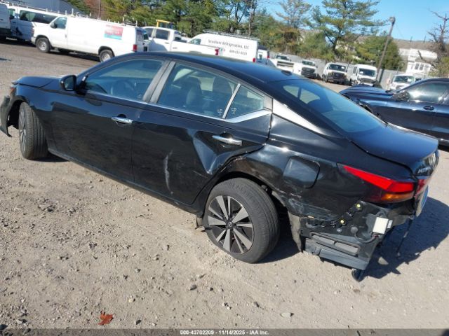 Nissan Altima Sv Fwd Image 5