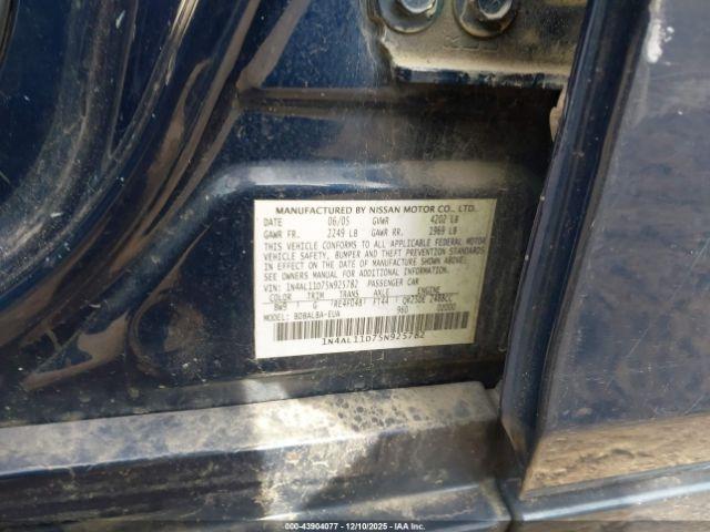 Nissan Altima 2.5 S Image 9