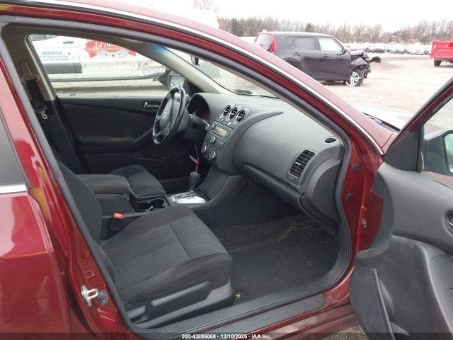 Nissan Altima 2.5 S Image 4