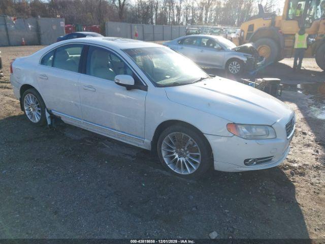  Salvage Volvo S80