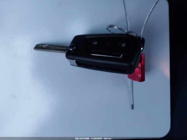 Toyota RAV4 Le Image 9