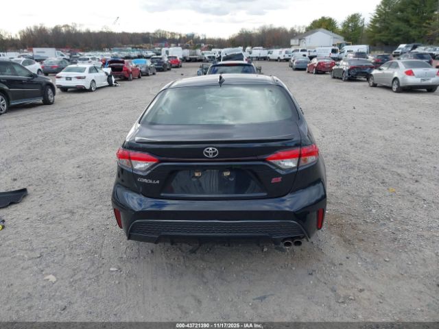 Toyota Corolla Se Image 16