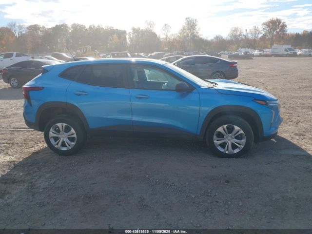 Chevrolet Trax Fwd Ls Image 9