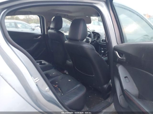 Mazda Mazda3 I Grand Touring Image 2