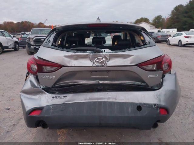 Mazda Mazda3 I Grand Touring Image 14