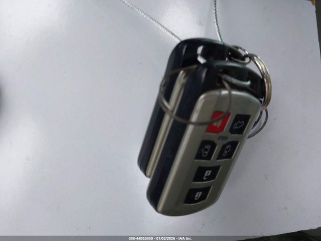 Toyota Sienna Xle Image 15