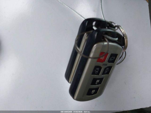 Toyota Sienna Xle Image 15