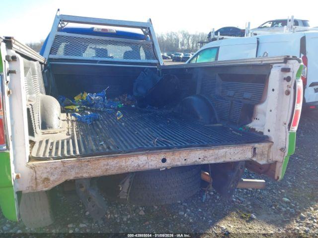 Ford F-150 Xl Image 8