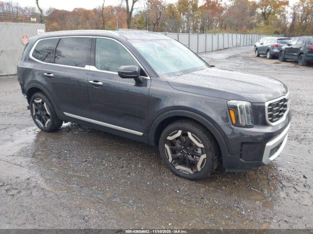 Salvage Kia Telluride