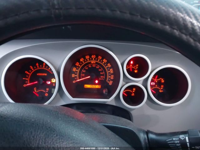 Toyota Tundra Sr5 4.7l V8 Image 2