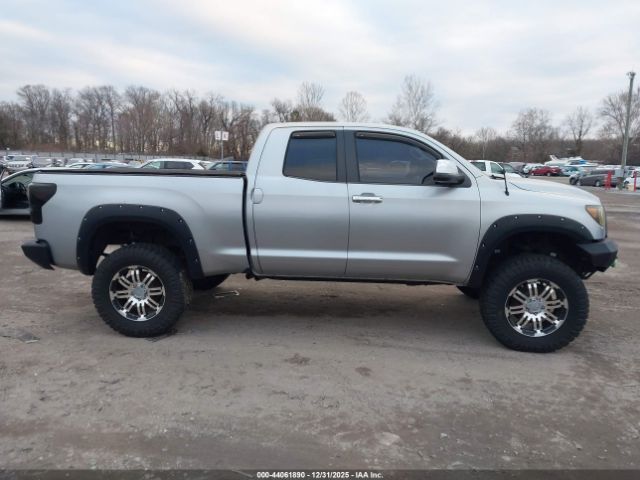 Toyota Tundra Sr5 4.7l V8 Image 15