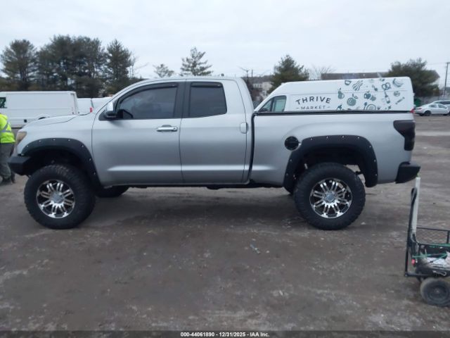 Toyota Tundra Sr5 4.7l V8 Image 6