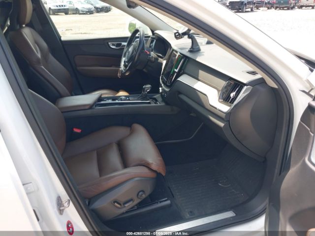 Volvo XC60 T6 Inscription Image 5