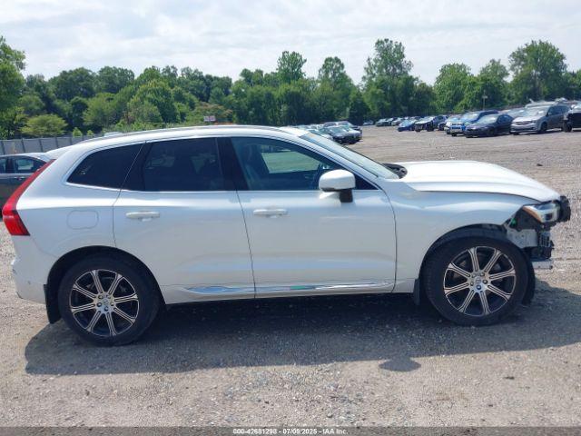 Volvo XC60 T6 Inscription Image 16