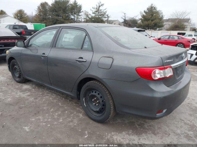 Toyota Corolla Le Image 6