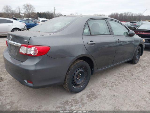 Toyota Corolla Le Image 2