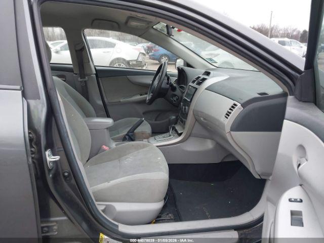 Toyota Corolla Le Image 11