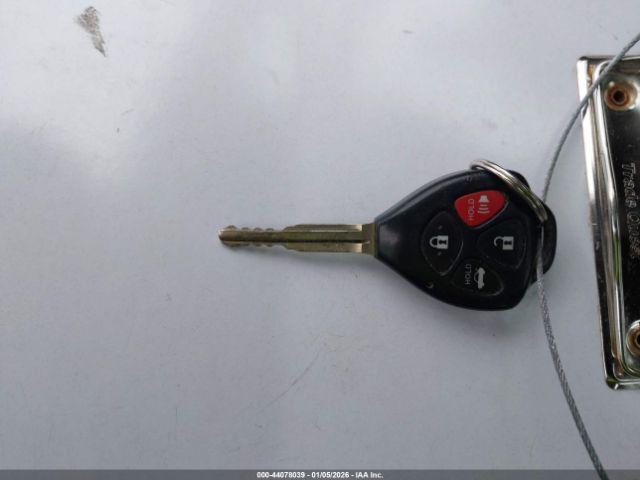 Toyota Corolla Le Image 8