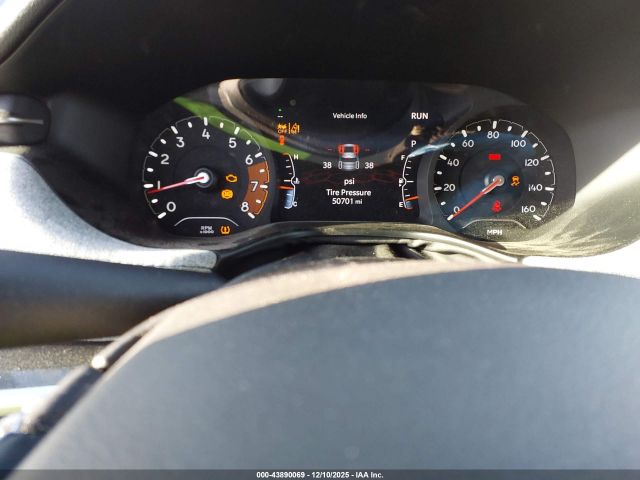 Jeep Compass Latitude 4x4 Image 8