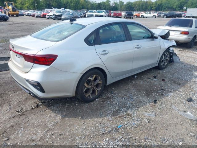 Kia Forte Lxs Image 4